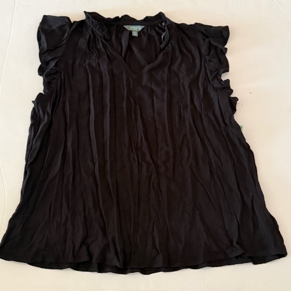 Terra & Sky Black Ruffle Sleeve Blouse
